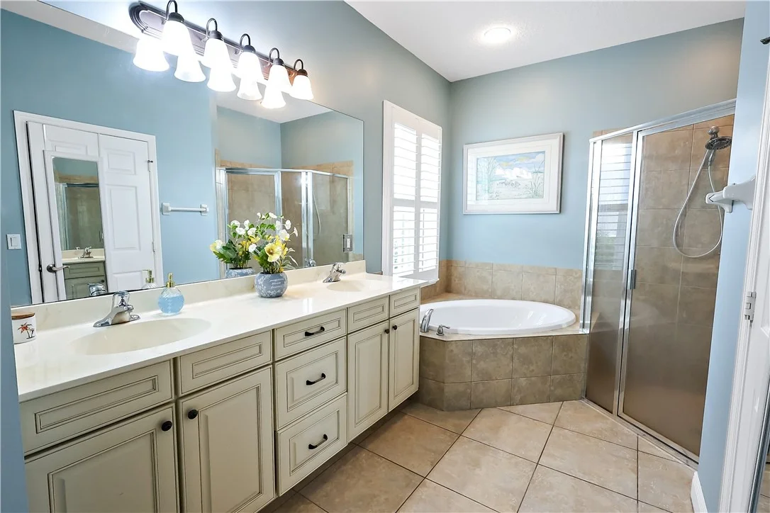 Photo of 640 Gossamer Wing Way