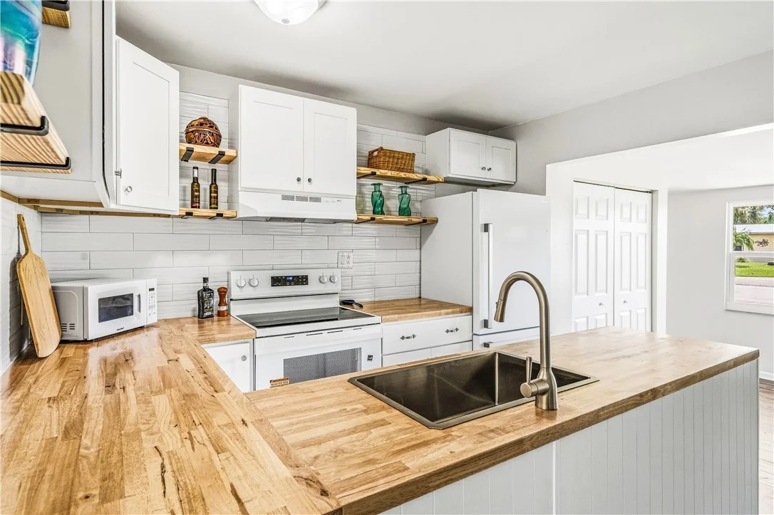 Photo of 1441 4th Avenue