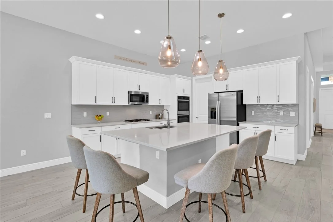 Photo of 6371 High Pointe Circle