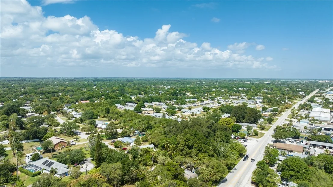 Photo of 555 Old Dixie Highway