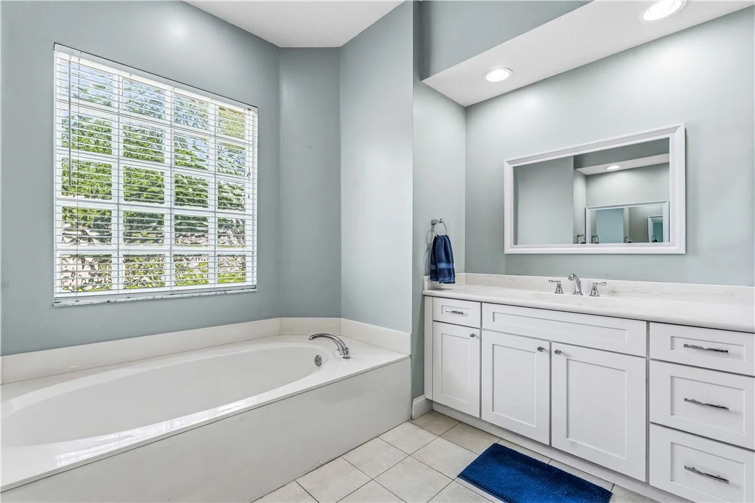 Photo of 6220 Paddington Place