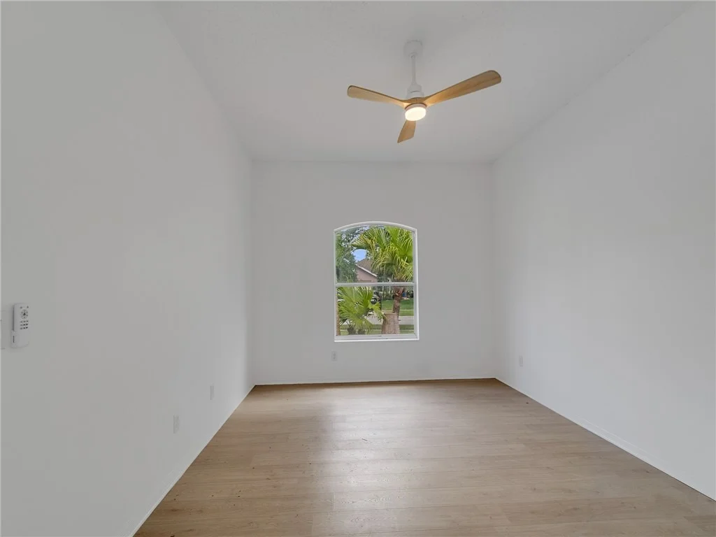 Photo of 424 53rd Square