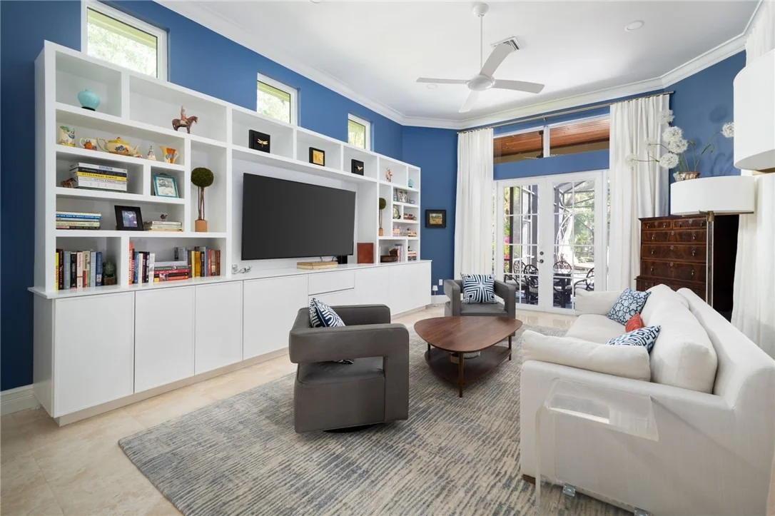 Photo of 916 Cove Point Place