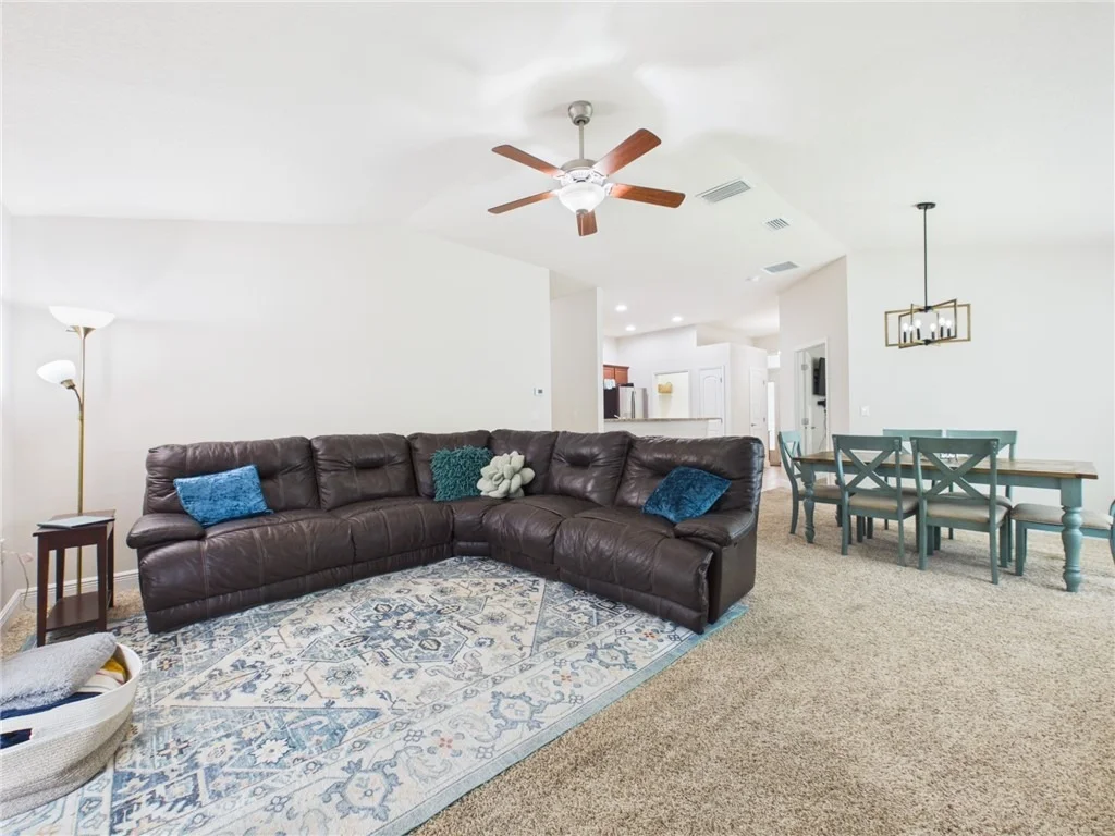 Photo of 142 Briarcliff Circle