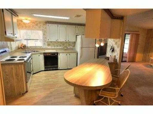 Photo of 803 Lilac Drive