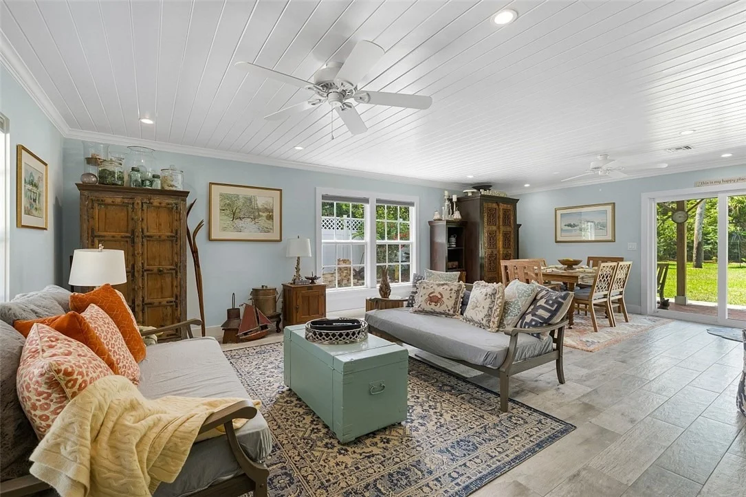Photo of 2225 Genesea Lane