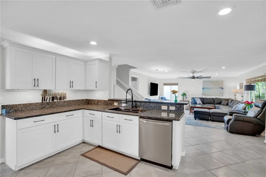 Photo of 4647 56th Lane