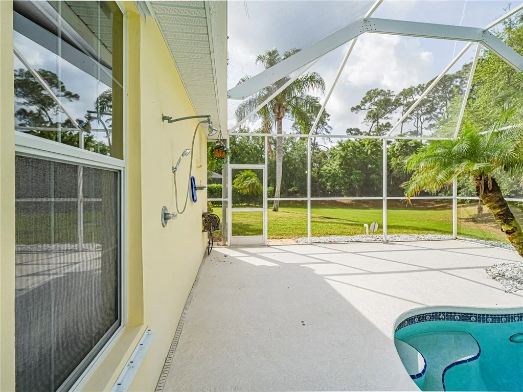 Photo of 5873 Pine Ridge Circle