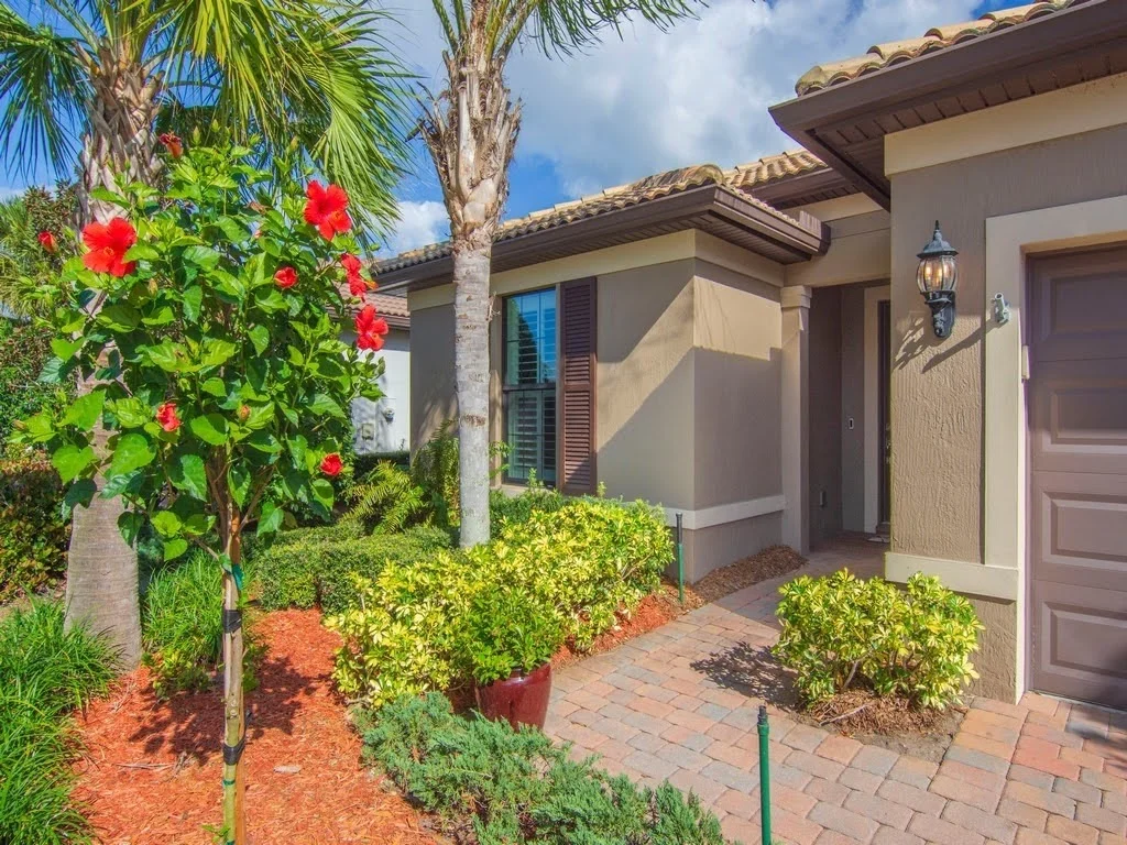 Photo of 5041 Pendelton Square