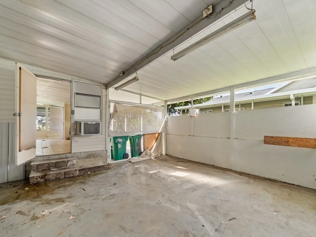 Photo of 703 Lark Drive