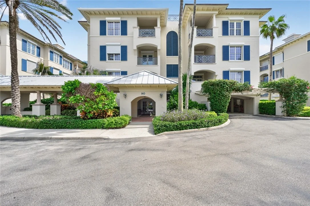 Photo of Unit 301 at 90 Beachside Drive