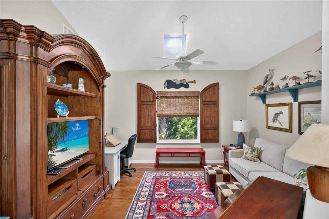 Photo of 916 Pebble Lane