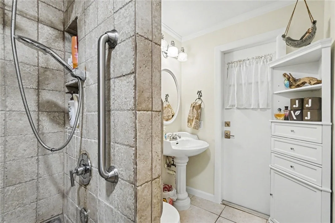 Photo of 116 Delvalle Street