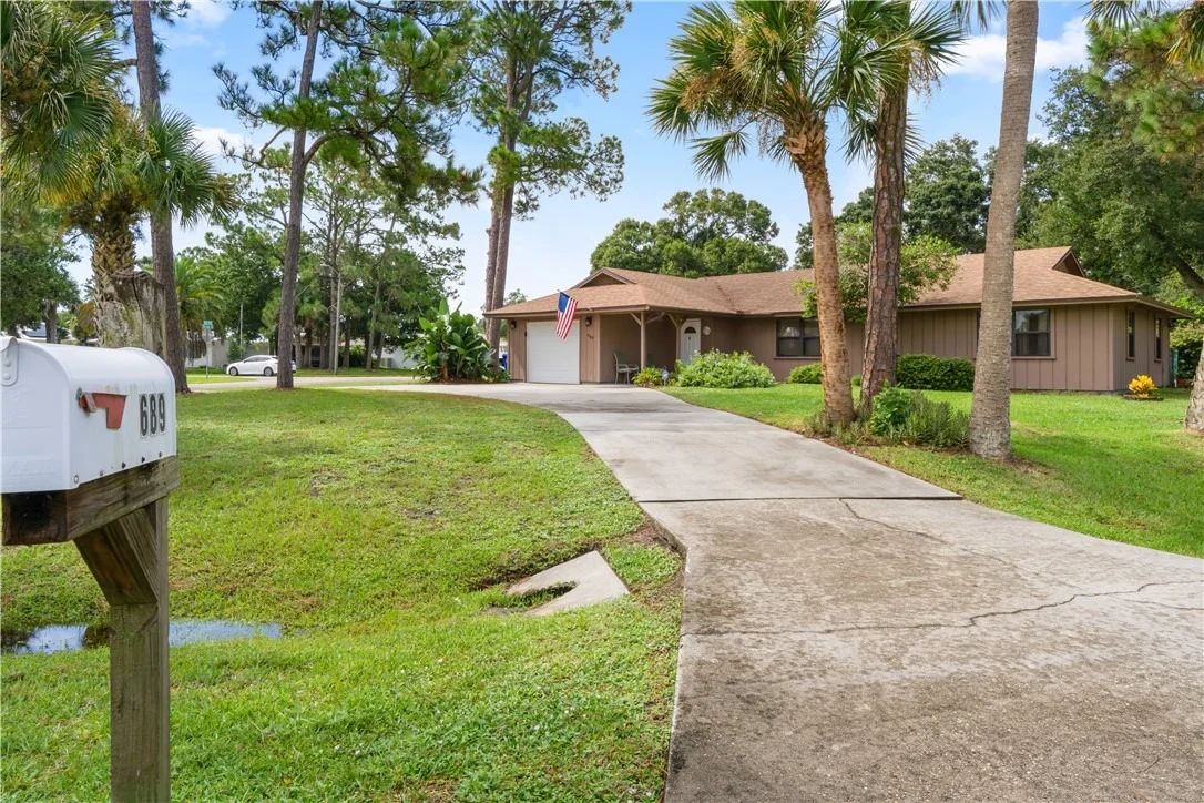 Photo of 689 Layport Drive