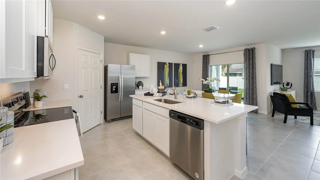 Photo of 526 Saunders Terrace