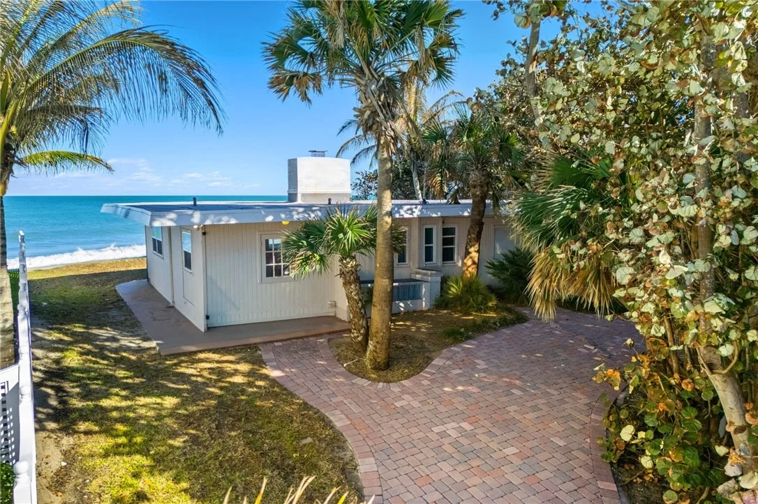 Photo of 9556 Doubloon Drive