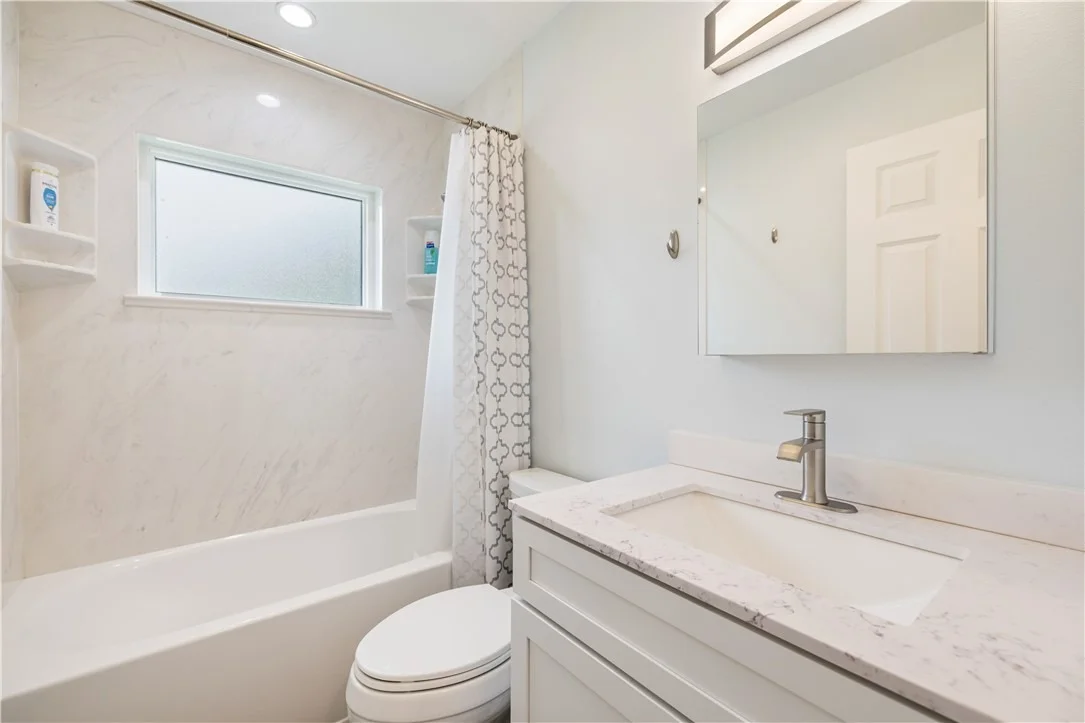Photo of 2235 4th Lane