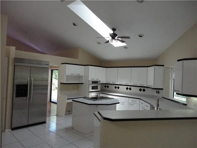 Photo of 1390 River Ridge Drive