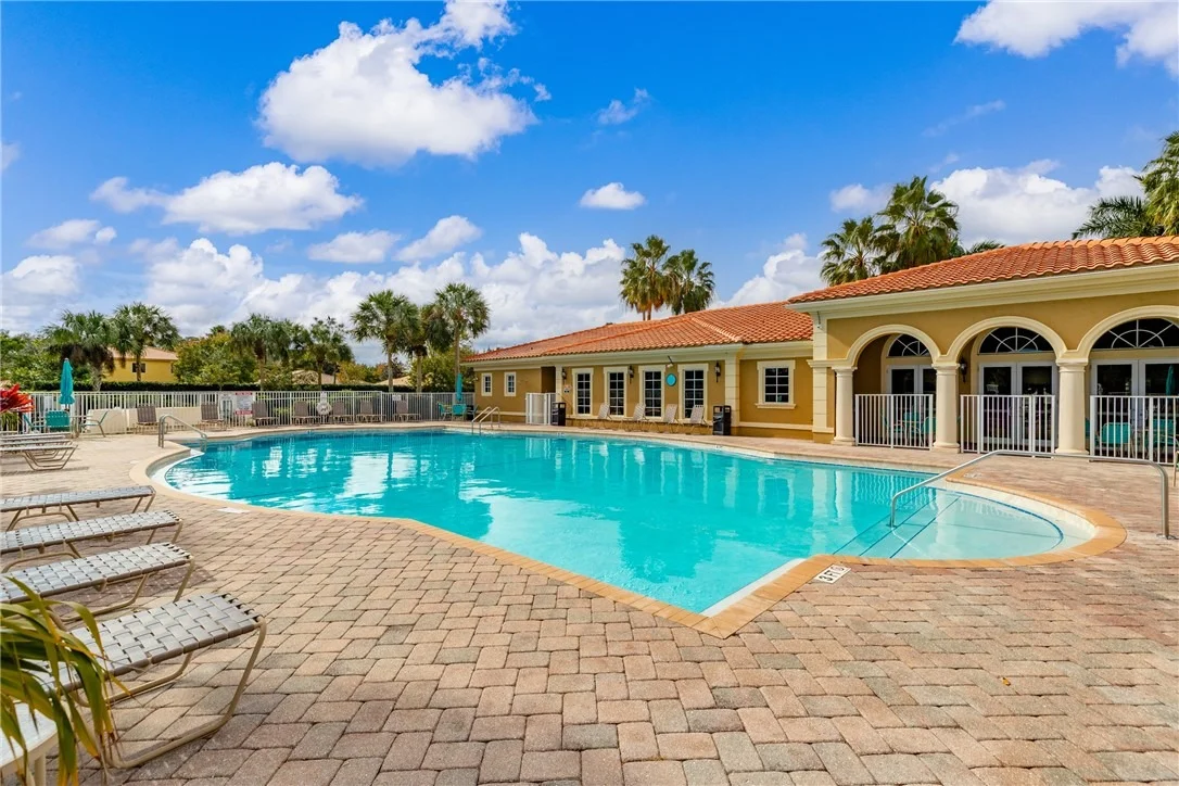 Photo of 4647 56th Lane