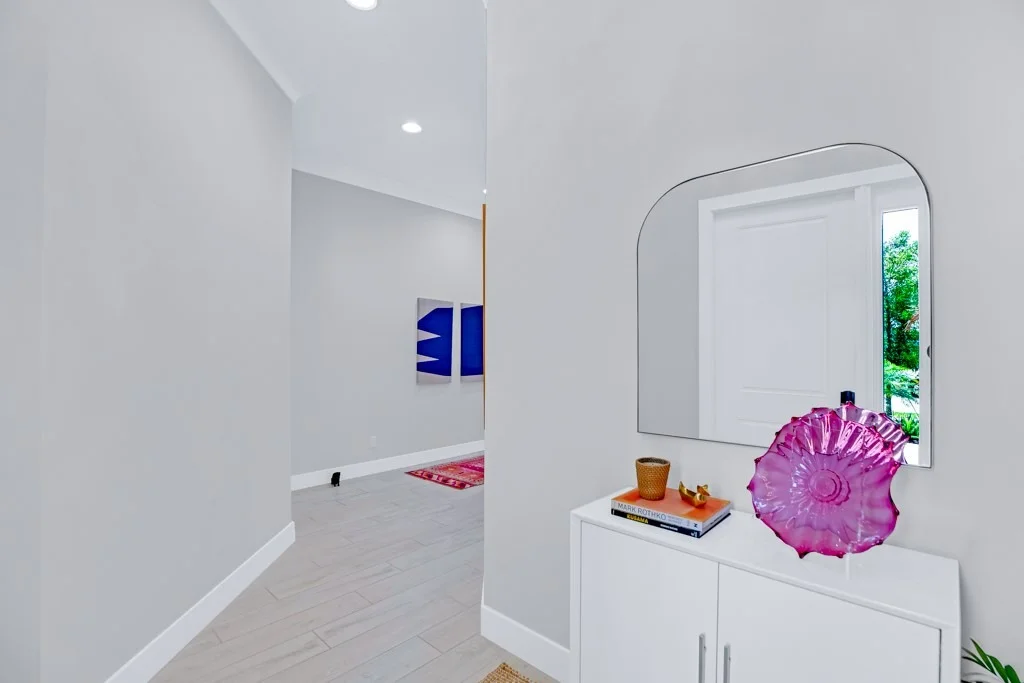 Photo of 2136 Falls Manor