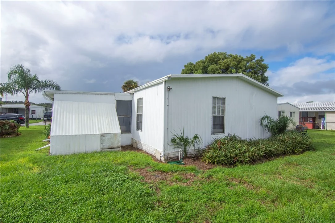 Photo of 959 Laurel Circle