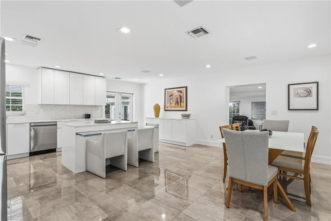 Photo of 774 Azalea Lane