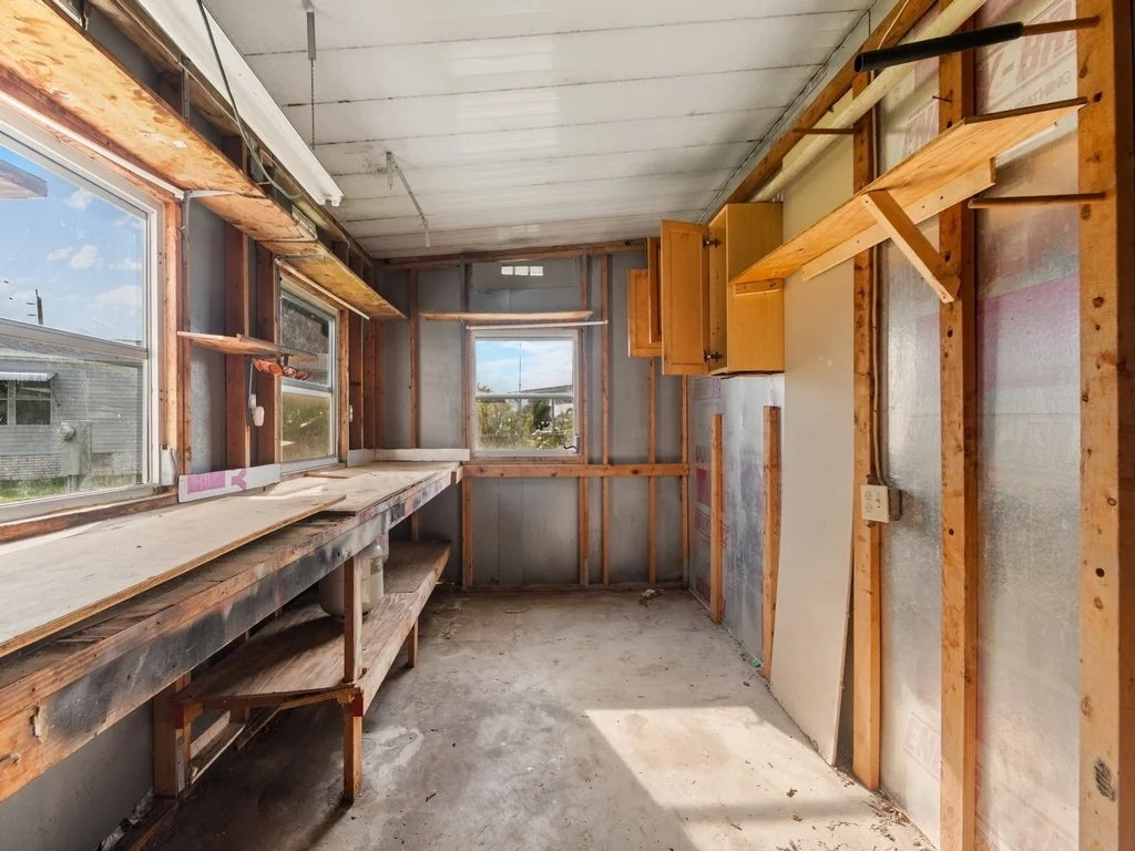 Photo of 703 Lark Drive
