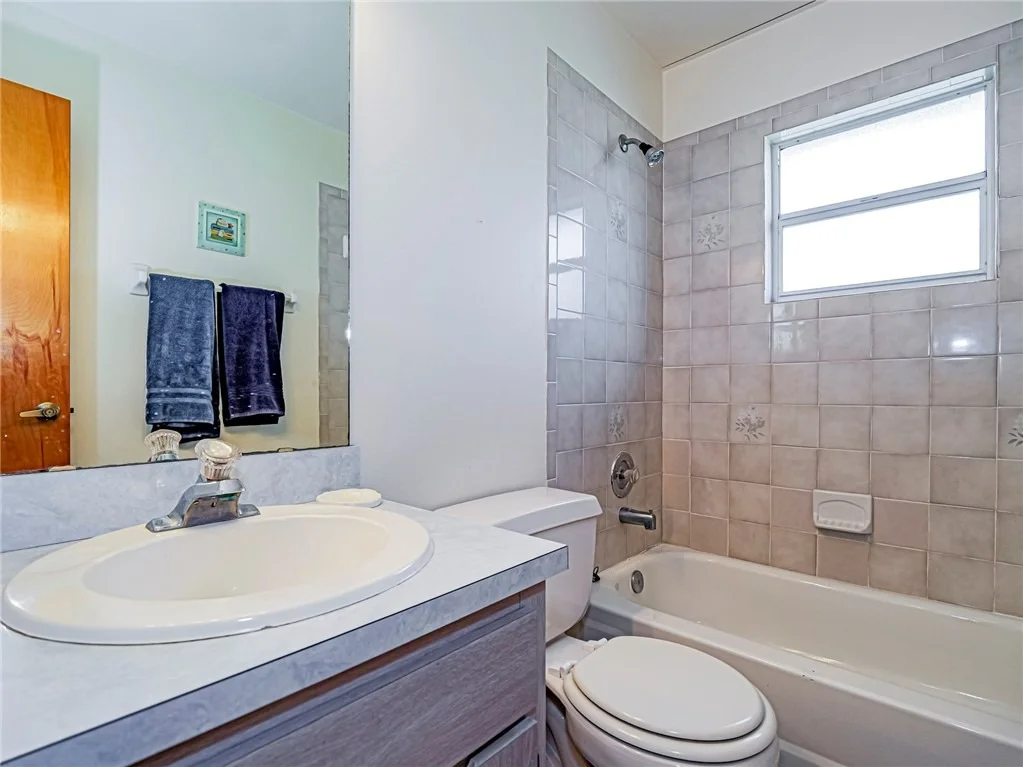 Photo of 129 Redgrave Drive
