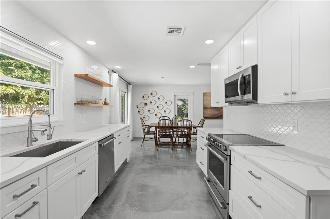 Photo of 1346 River Ridge Drive