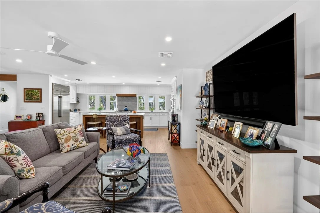 Photo of 706 Hibiscus Lane