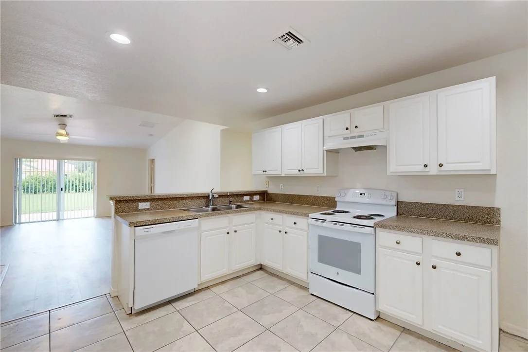 Photo of 5563 55th Terrace