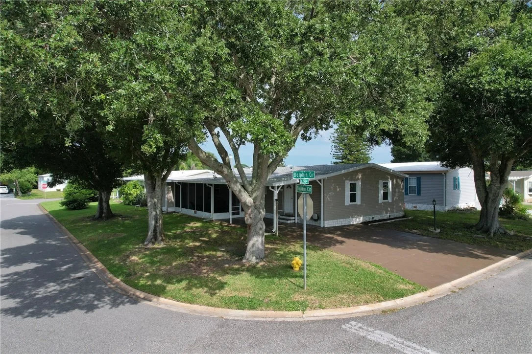 Photo of 624 Dolphin Circle