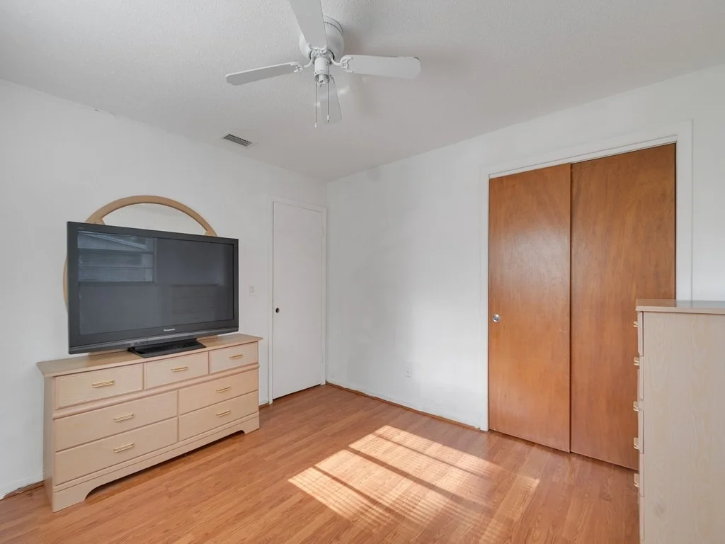 Photo of 418 Maple Street