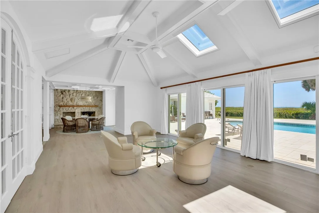 Photo of 1916 Ocean Drive