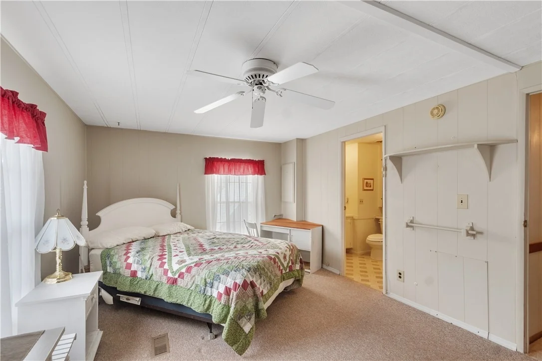 Photo of 959 Laurel Circle