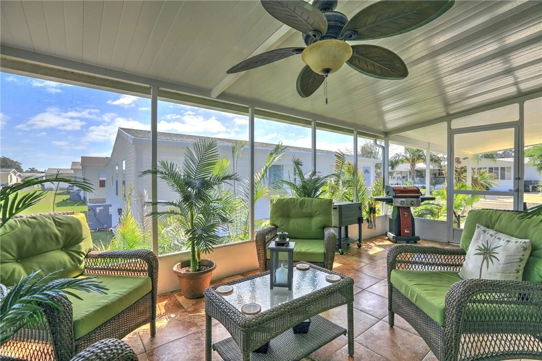 Photo of 424 Loquat Drive
