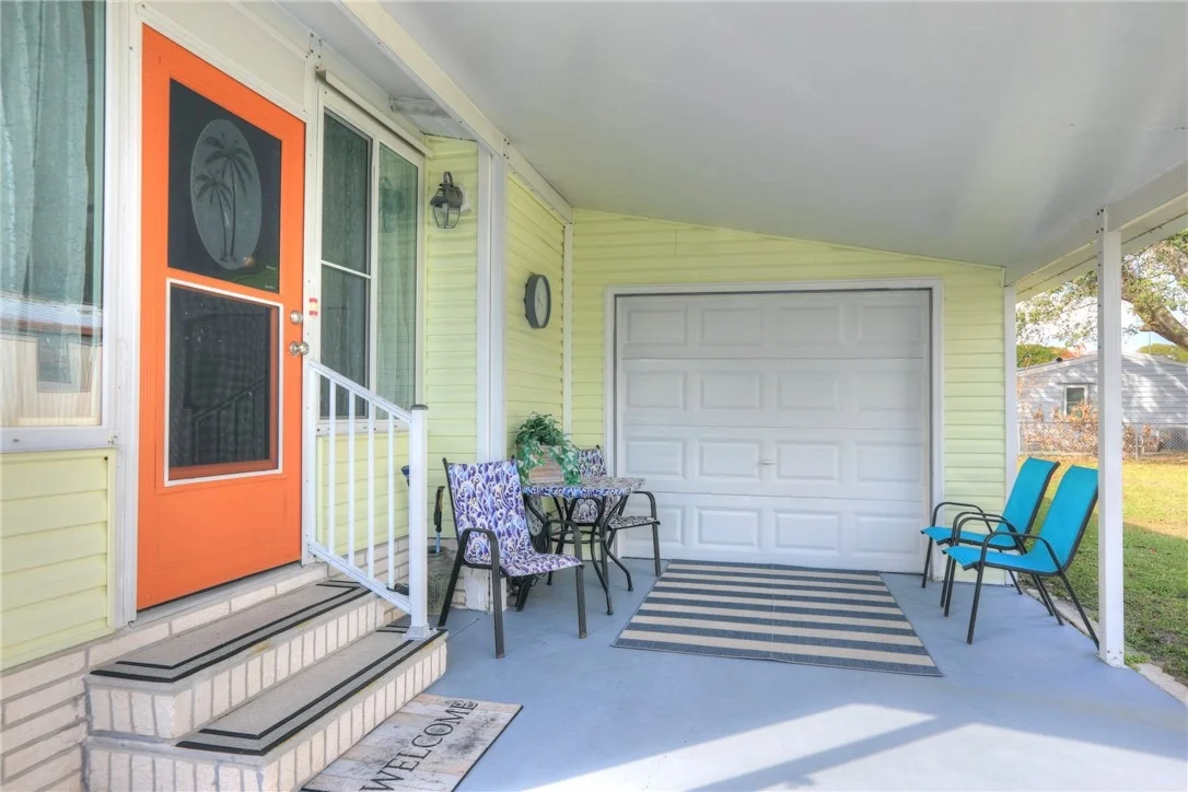 Photo of 711 Amaryllis Drive