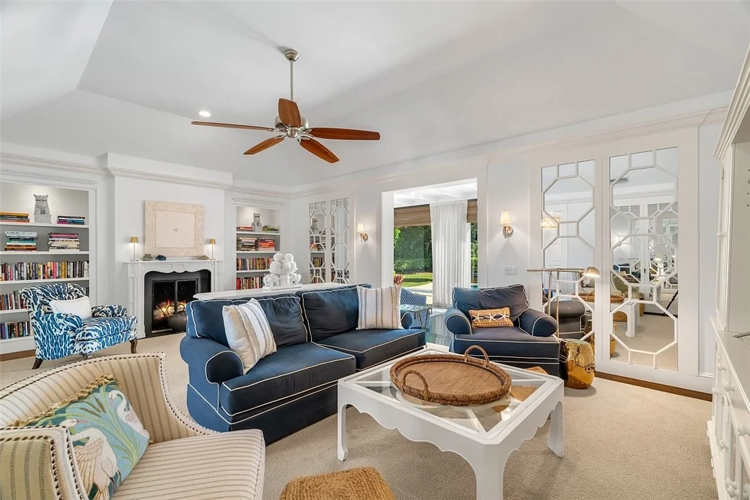 Photo of 190 Oleander Way