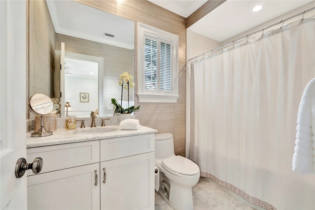 Photo of 615 Riomar Drive