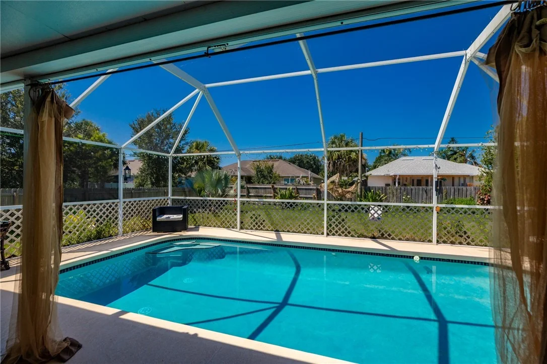 Photo of 445 Perch Lane