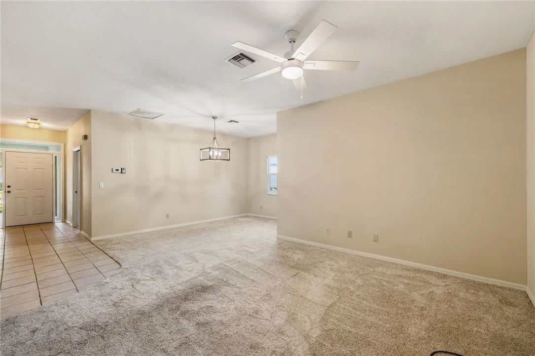 Photo of 460 Tamarind Place