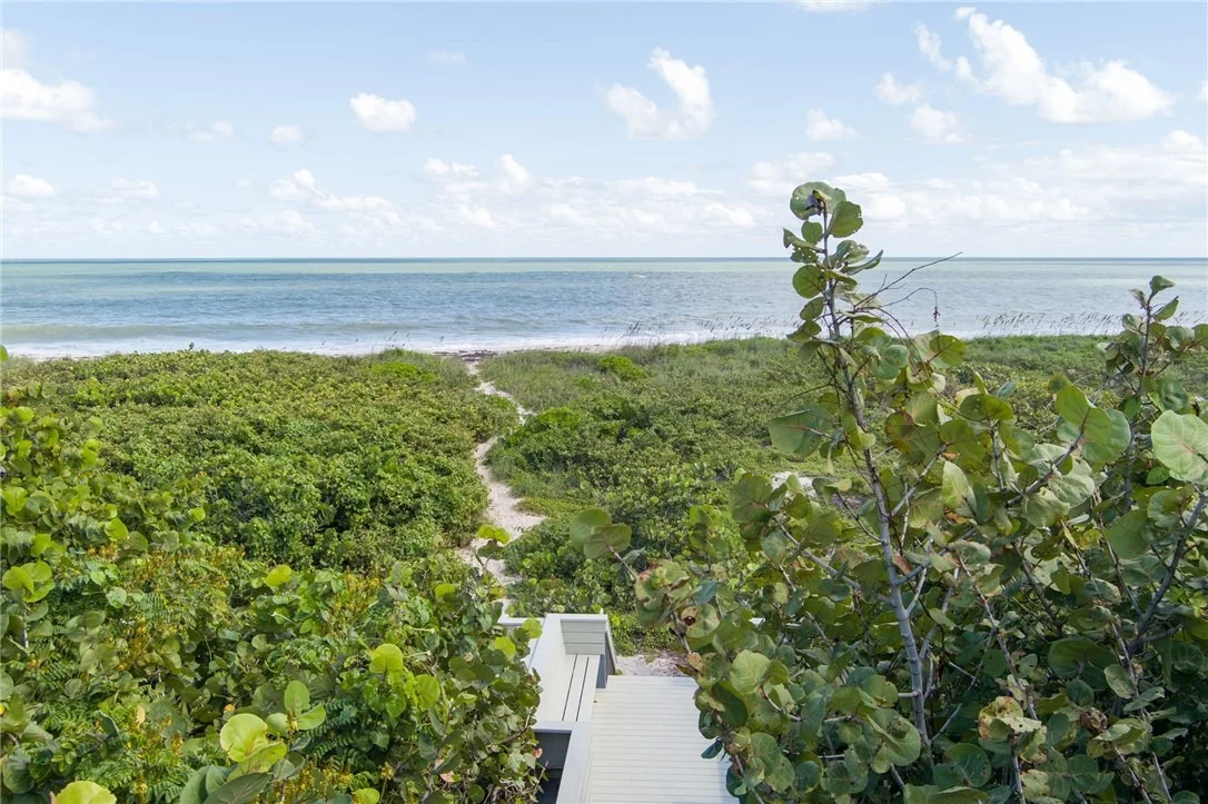 Photo of 2120 W Beachside Lane
