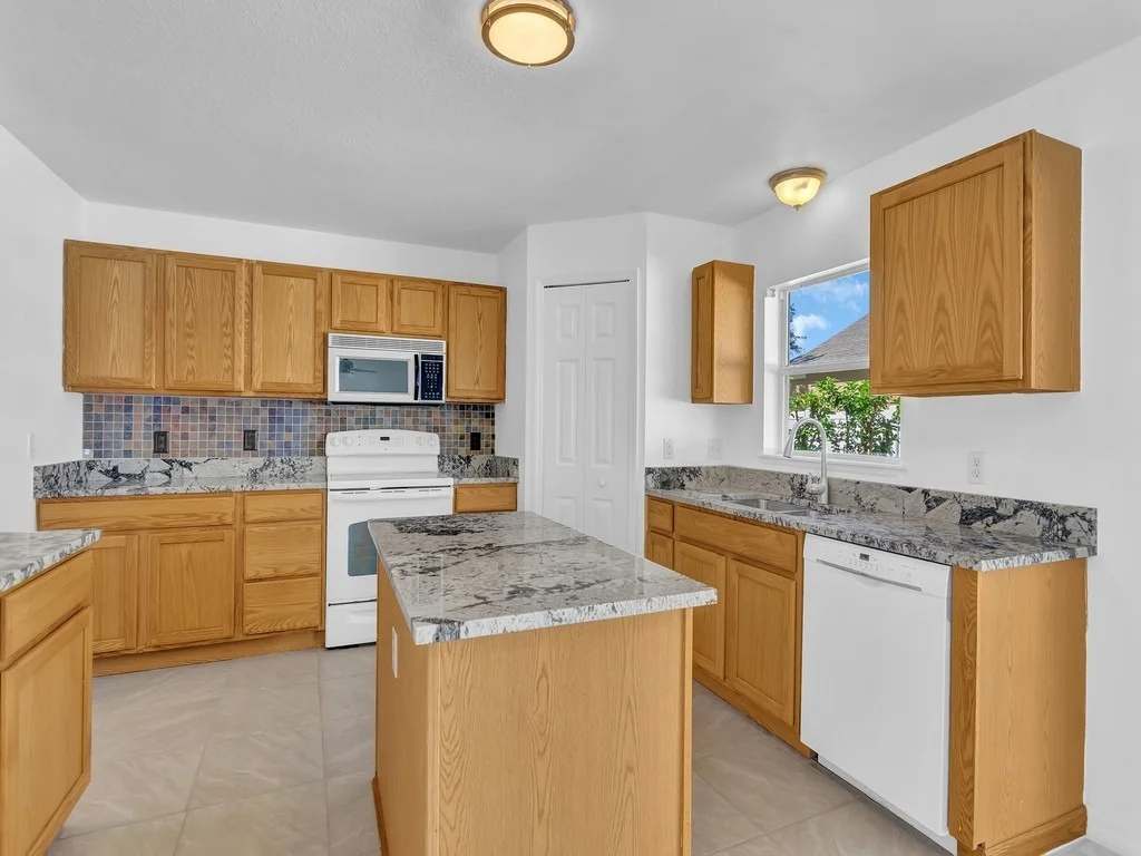 Photo of 5985 Ridge Lake Circle