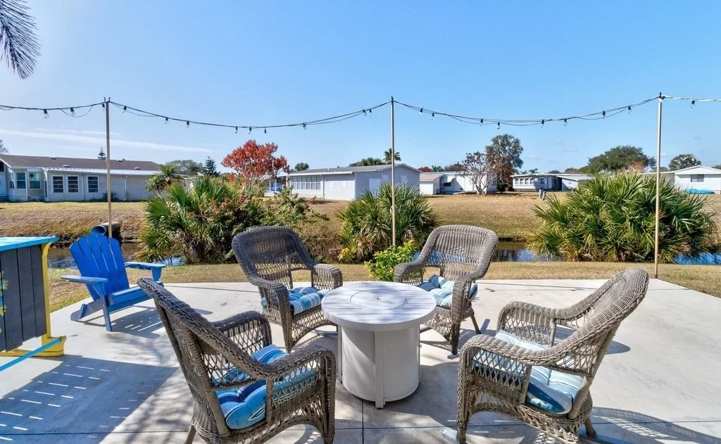 Photo of 723 Barefoot Boulevard