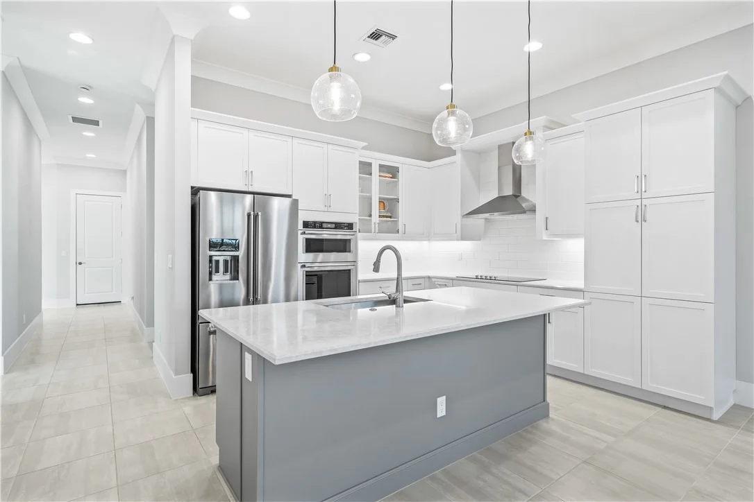 Photo of 2152 Falls Manor