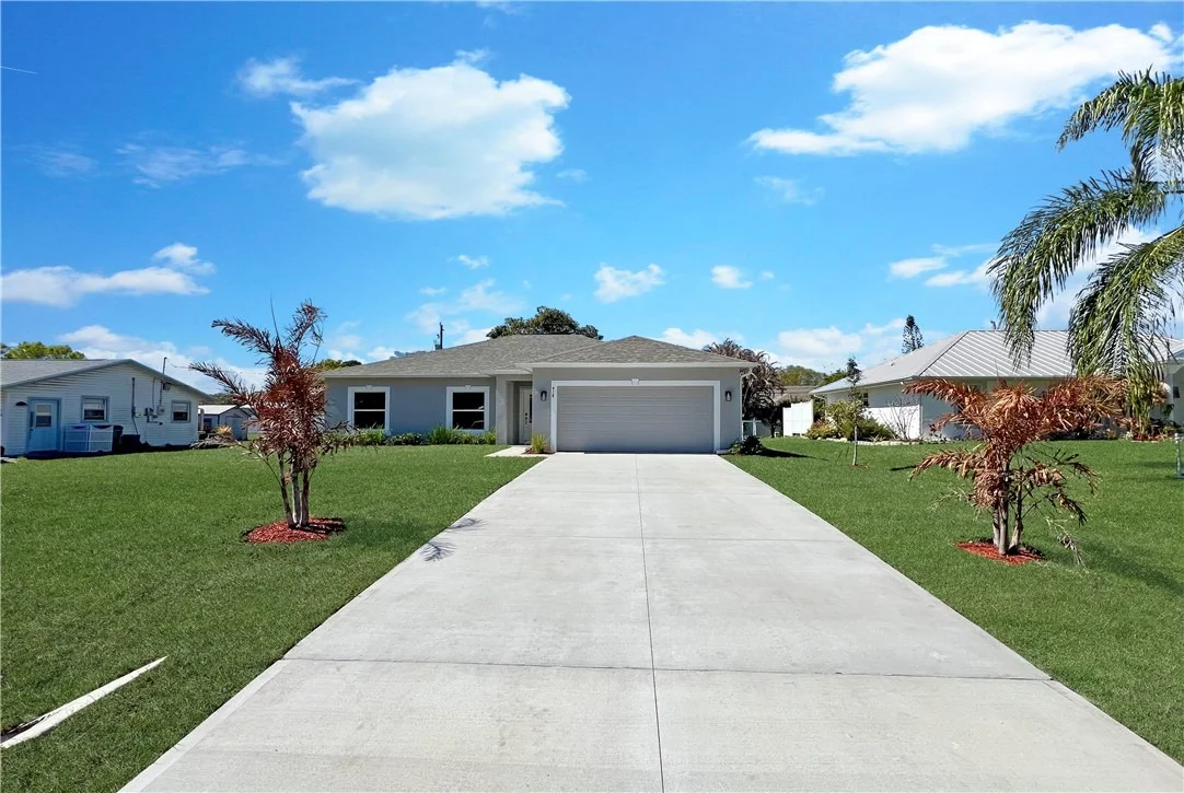Photo of 418 Easy Street
