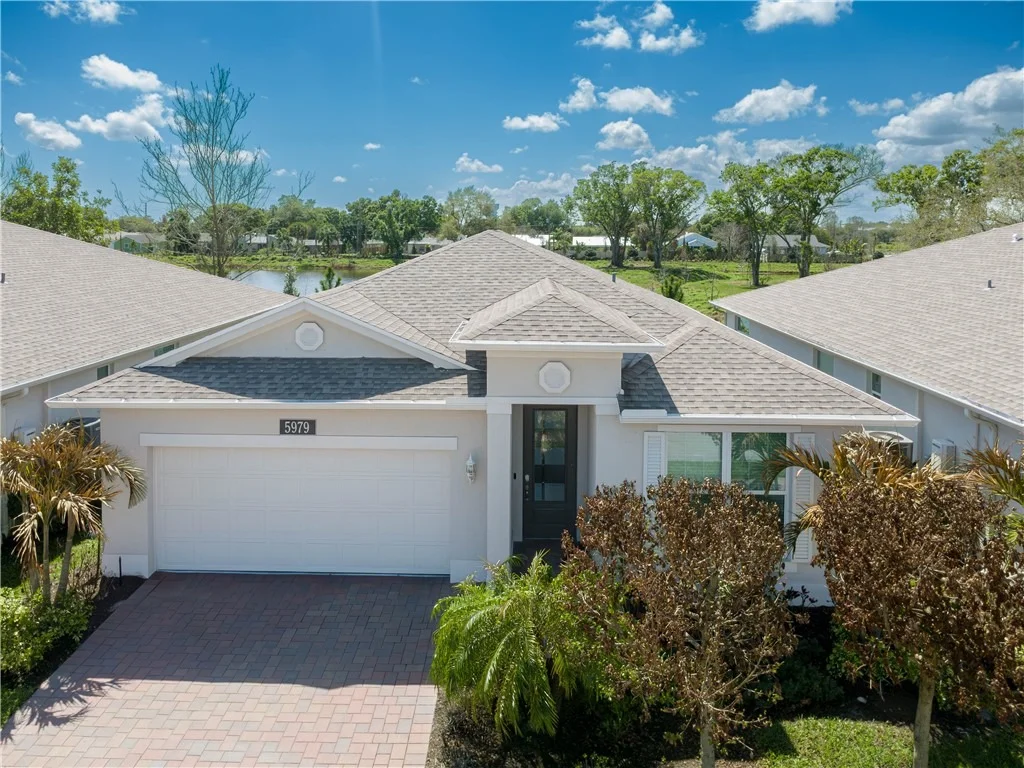 Photo of 5979 Bella Rosa Lane