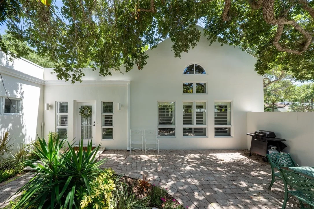 Photo of 8445 Chinaberry Road