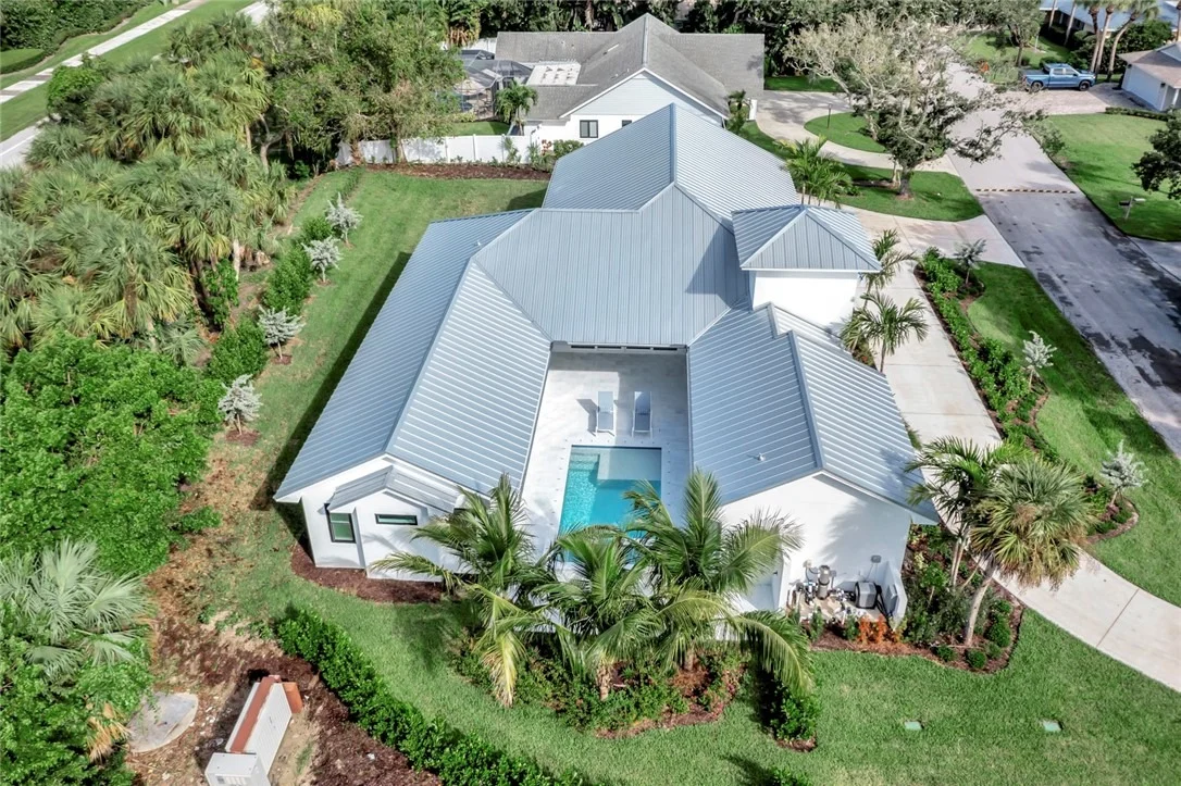 Photo of 985 Clipper Road