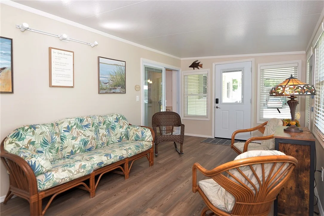 Photo of 567 Dolphin Circle